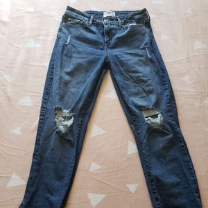 Size 8 Never Worn Boyfriend Jeans